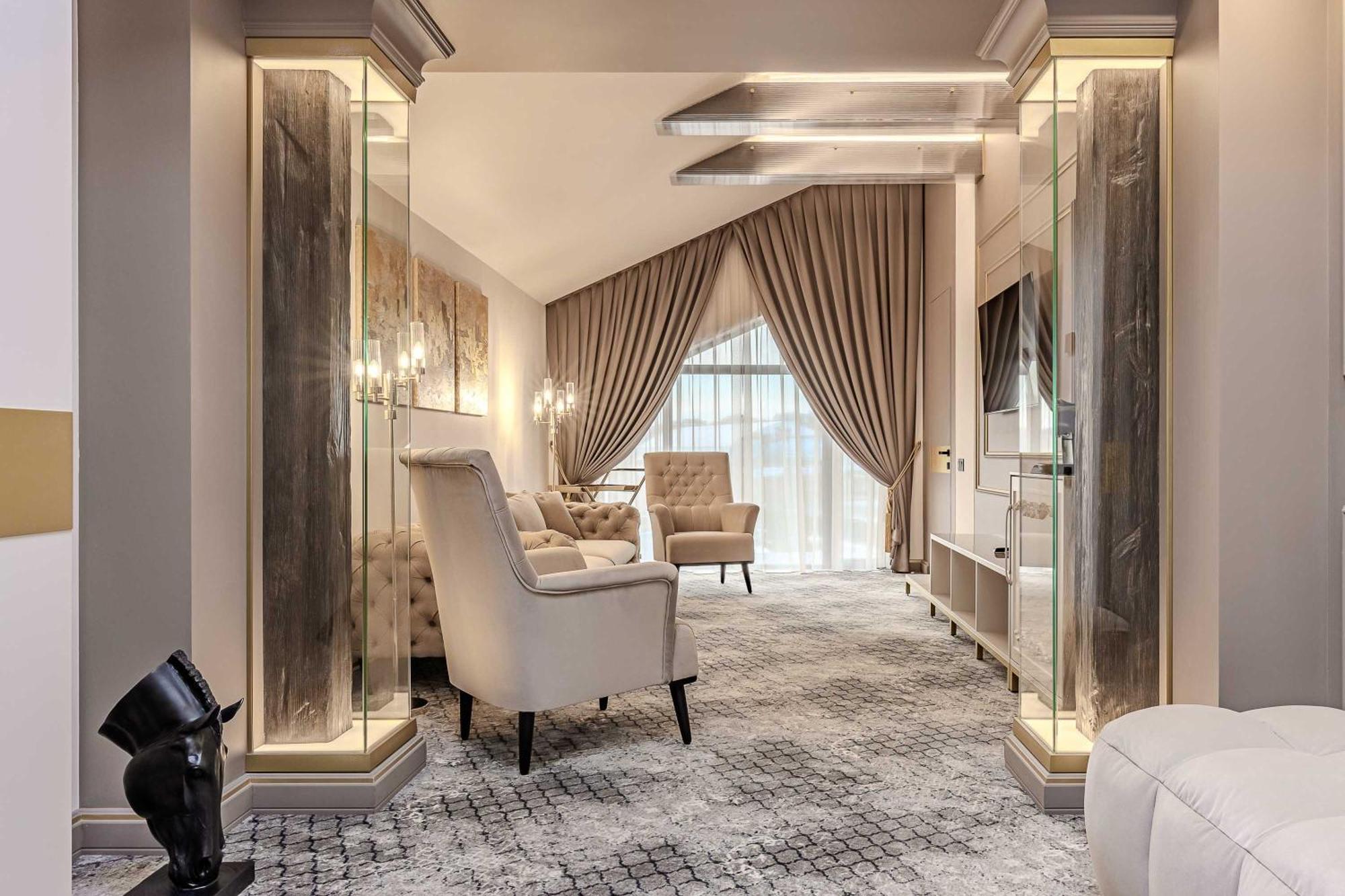 Equides Club Hotel Lesniki Buitenkant foto