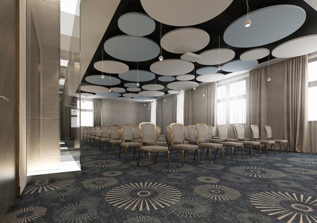 Equides Club Hotel Lesniki Buitenkant foto